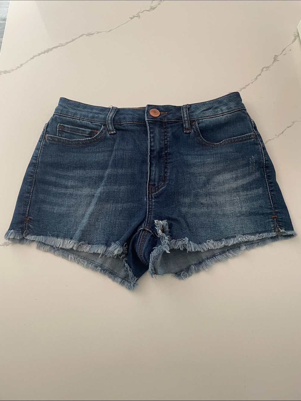 SO Distressed Frayed Hem Denim Shorts - Blue